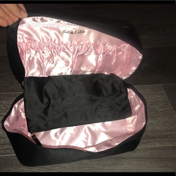 Victoria Secret Intimates Travel Case - Picture 5 of 6